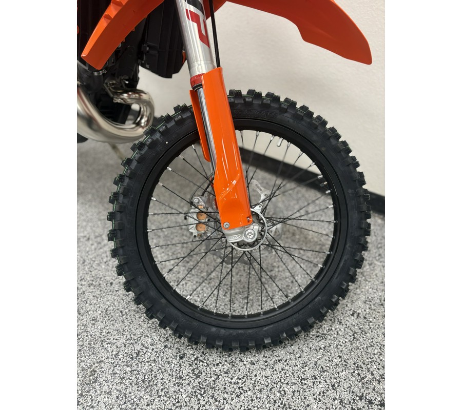 2026 KTM 150 XC-W - KT3087
