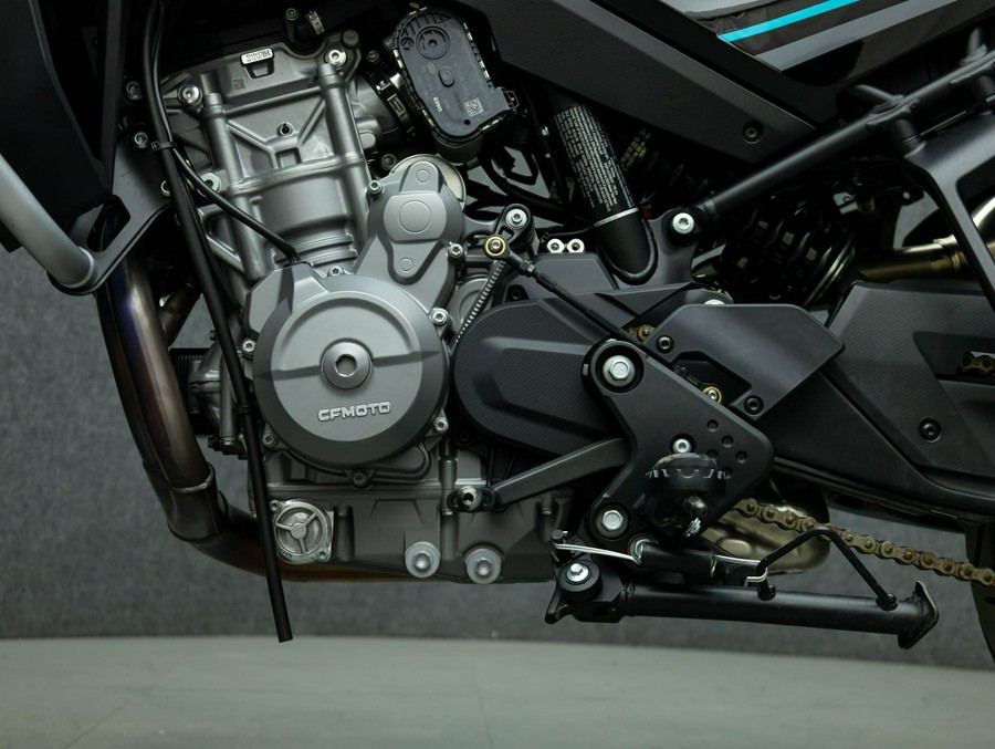 2023 CFMOTO IBEX 800S W/ABS
