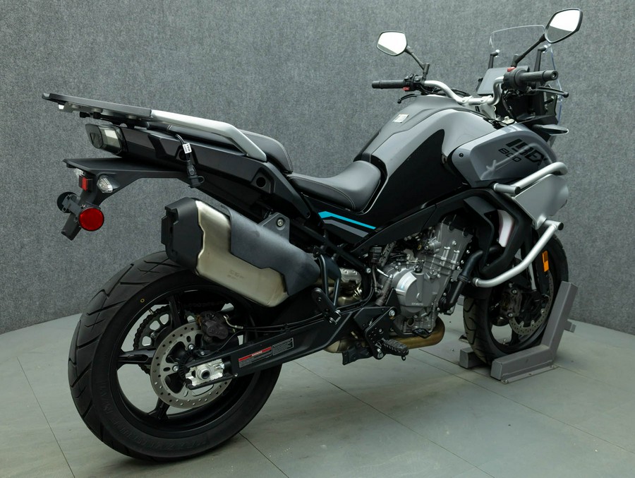 2023 CFMOTO IBEX 800S W/ABS