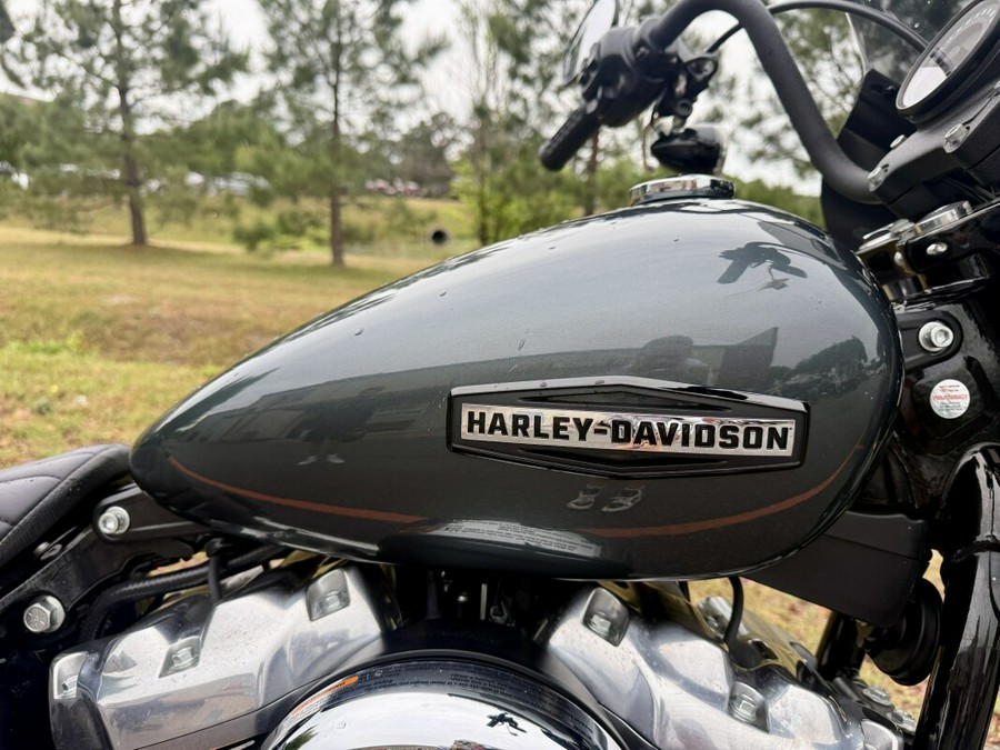 2025 Harley-Davidson® Street Bob™ FXBB