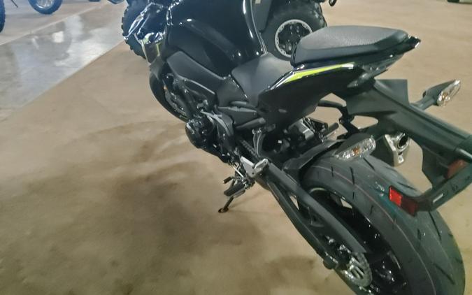 2024 Kawasaki Z900 ABS