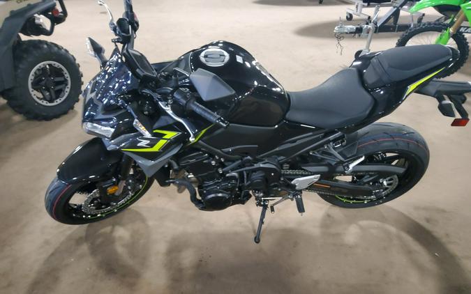 2024 Kawasaki Z900 ABS