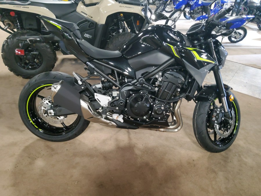 2024 Kawasaki Z900 ABS