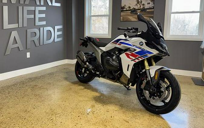 2026 BMW R 1300 RS