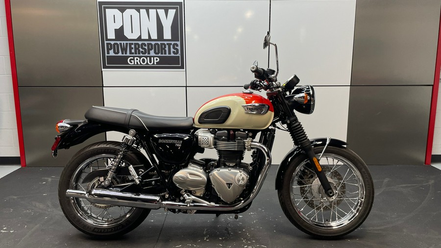 2019 Triumph Bonneville T100 (Two-Tone)