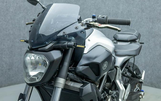 2017 YAMAHA FZ07
