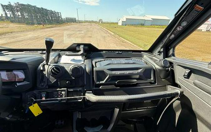 2026 Can-Am Defender 6x6 Limited