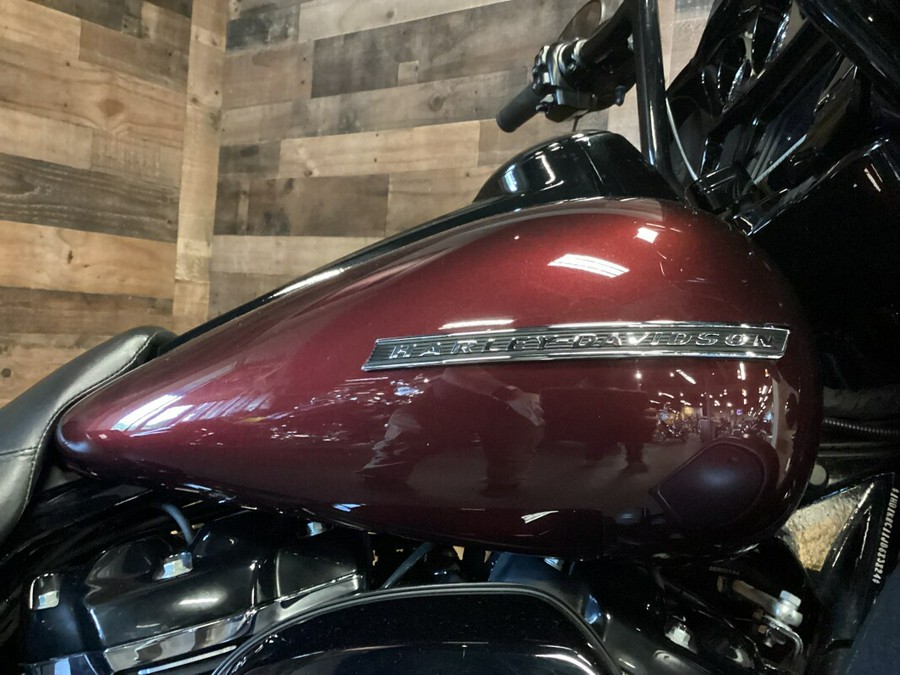 2018 Harley-Davidson Street Glide Special Twisted Cherry FLHXS