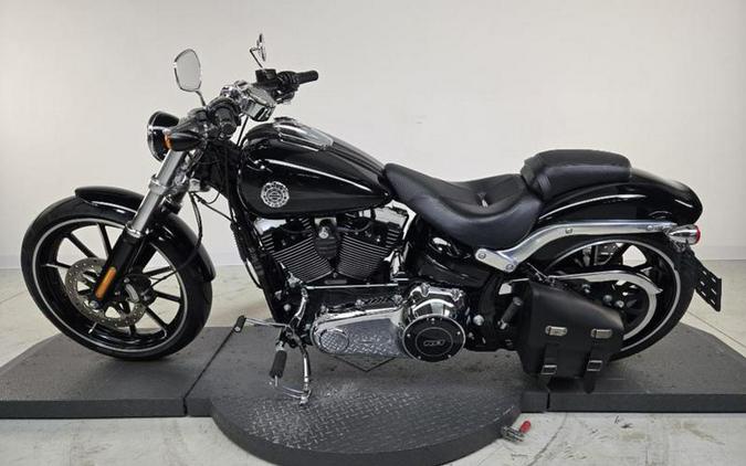 2013 Harley-Davidson® FXSB - Softail® Breakout®