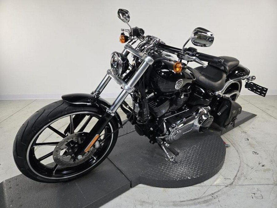2013 Harley-Davidson® FXSB - Softail® Breakout®