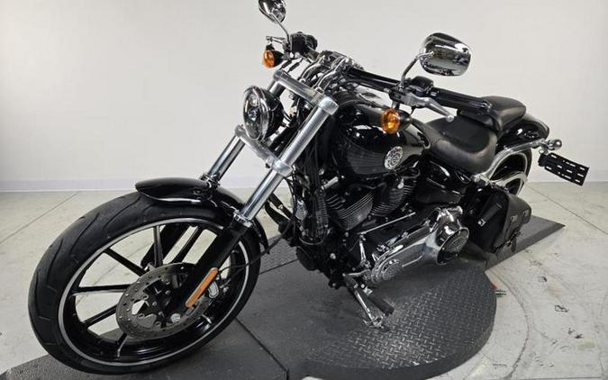 2013 Harley-Davidson® FXSB - Softail® Breakout®