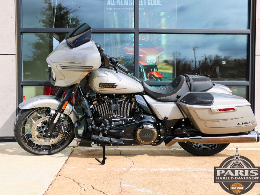 FLHXSE 2023 CVO™ Street Glide