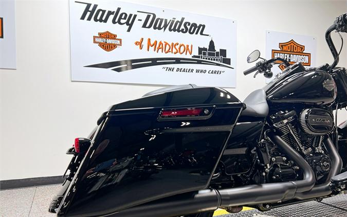 2024 Harley-Davidson Road King Special FLHRXS Vivid Black