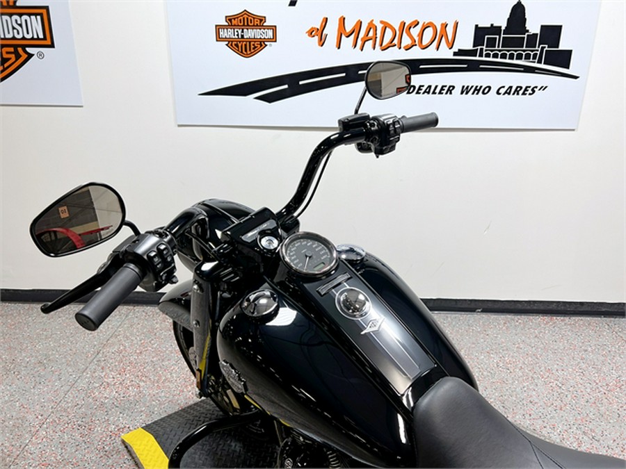 2024 Harley-Davidson Road King Special FLHRXS Vivid Black