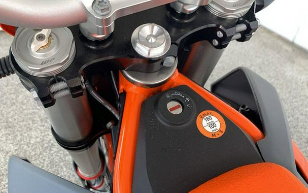 New 2024 KTM 690 ENDURO R
