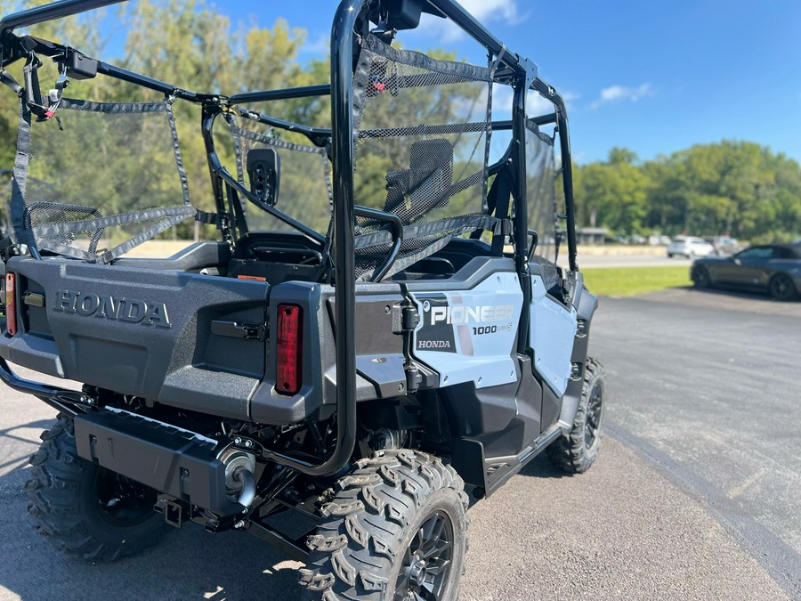 2024 Honda Pioneer 1000-5 Deluxe