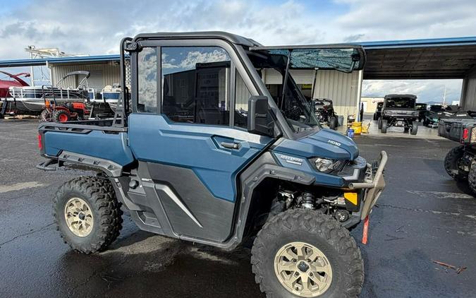 2025 Can-Am® Defender Limited HD10