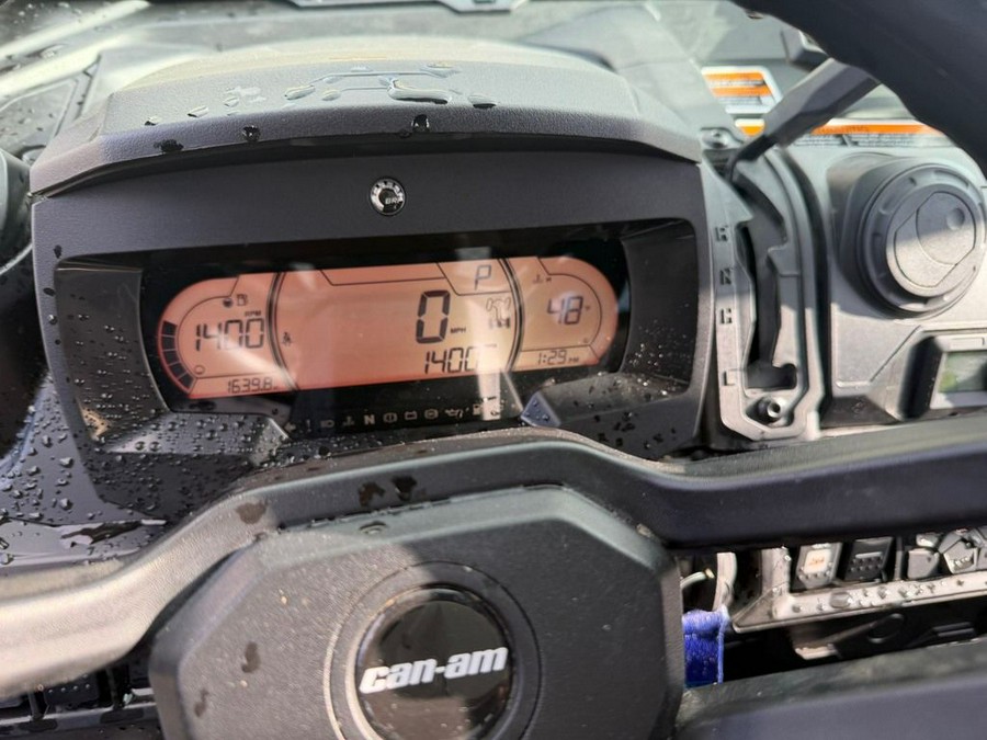 2025 Can-Am® Defender Limited HD10