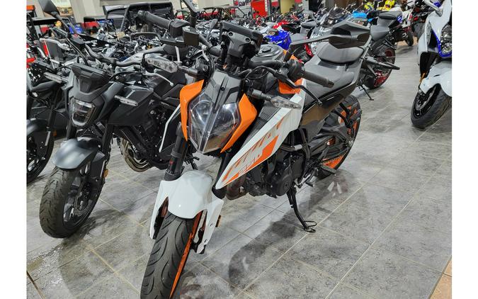 2024 KTM 250 Duke