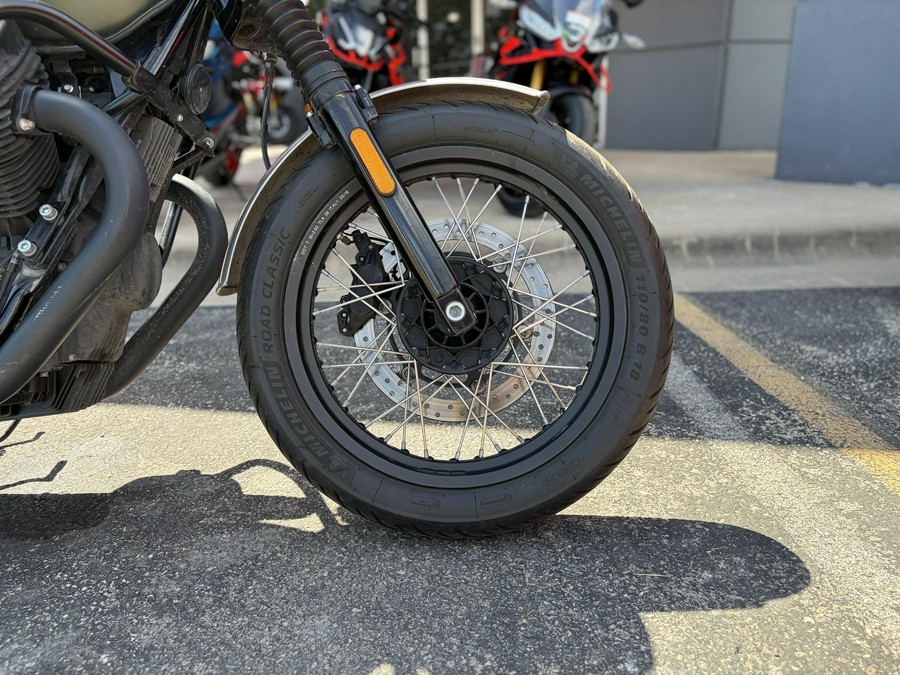 2020 Moto Guzzi V7
