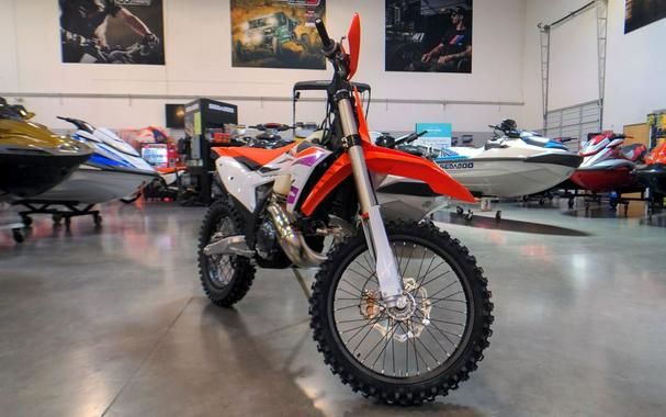 2024 KTM 250 XC