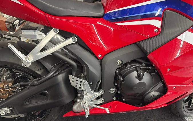 2024 Honda CBR600RR ABS