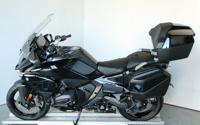 2026 BMW R 1300 RT