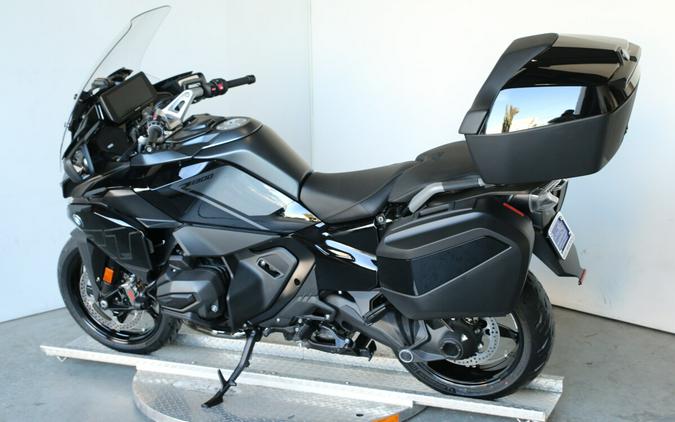 2026 BMW R 1300 RT