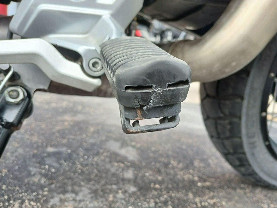 2021 Moto Guzzi V85