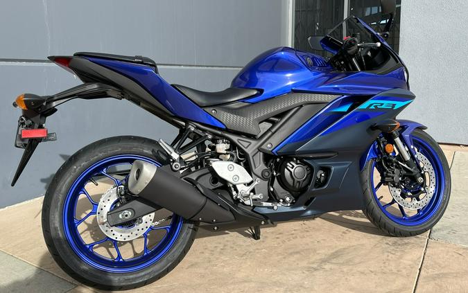 2024 YAMAHA YZF-R3 ABS