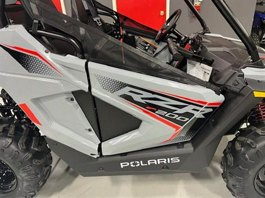 2024 Polaris RZR 200 EFI