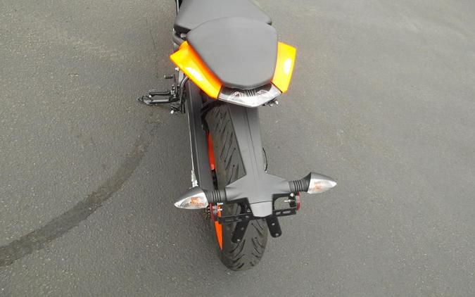 2023 KTM 200 Duke