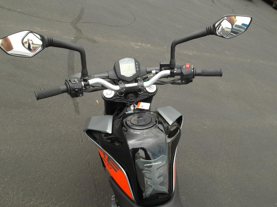 2023 KTM 200 Duke