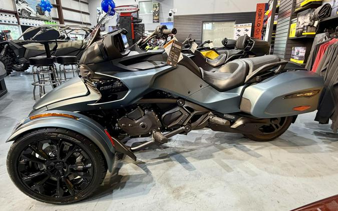 2025 Can-Am Spyder RT Blue Abyss