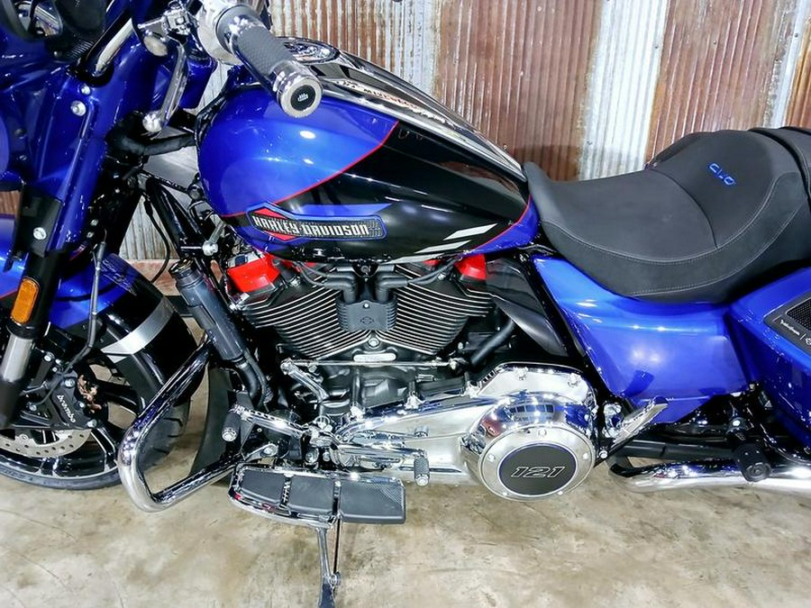 2025 Harley-Davidson® FLHXSE - CVO™ Street Glide®