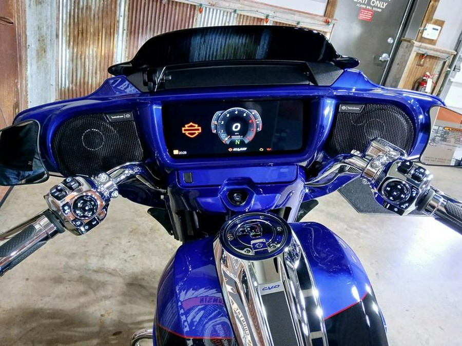 2025 Harley-Davidson® FLHXSE - CVO™ Street Glide®