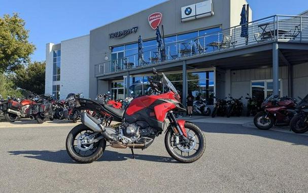 2025 Ducati Multistrada V2
