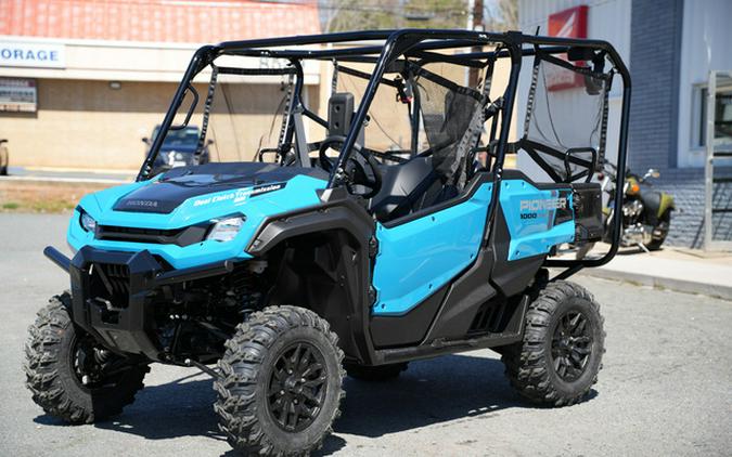 2025 Honda Pioneer 1000-5 Deluxe