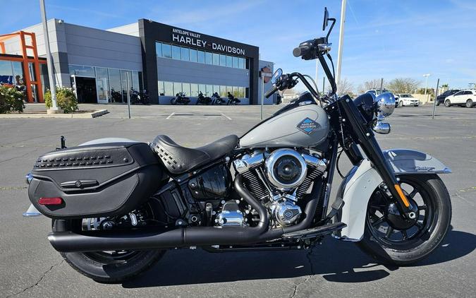2026 Harley-Davidson® FLHC - Heritage Classic