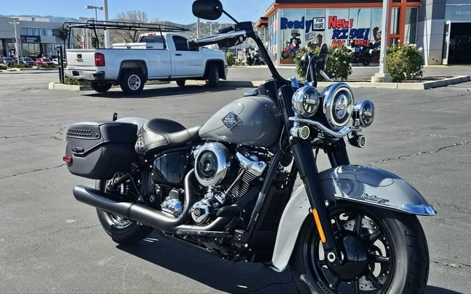 2026 Harley-Davidson® FLHC - Heritage Classic