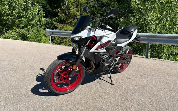 2026 Kawasaki Z500 SE ABS