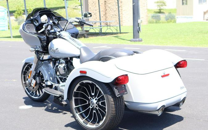 2024 Harley-Davidson Road Glide 3 Billiard Gray