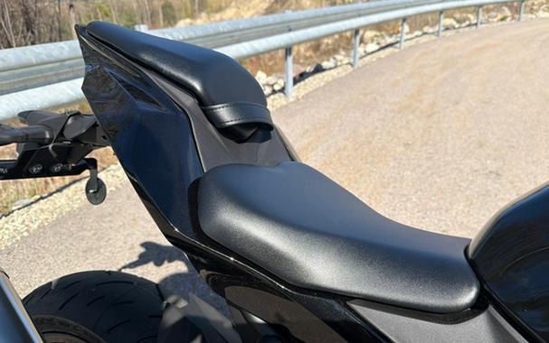 2026 Kawasaki NINJA ZX-4R ABS