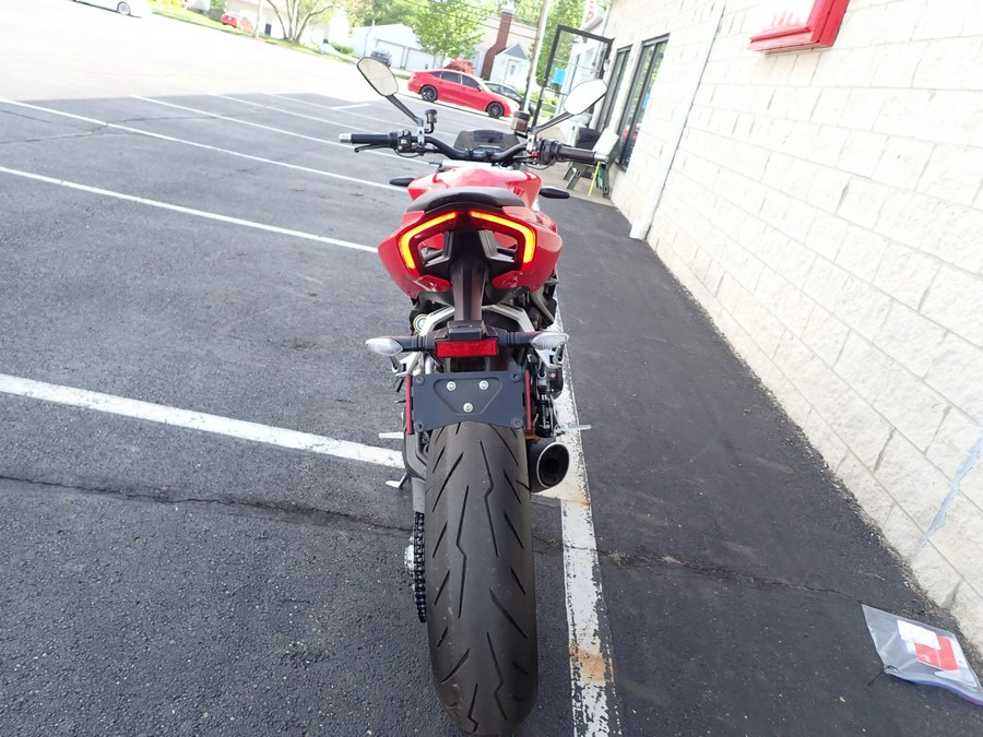 2022 Ducati Streetfighter V2
