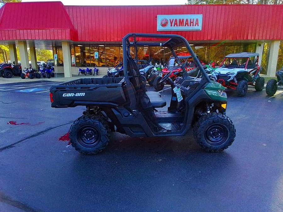 2026 Can-Am® Defender HD7