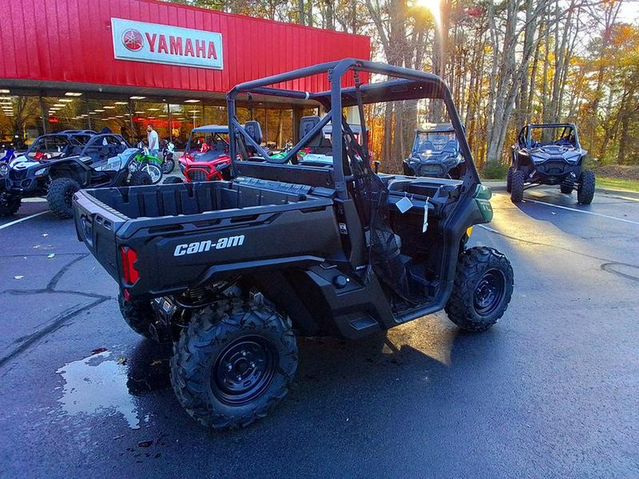 2026 Can-Am® Defender HD7