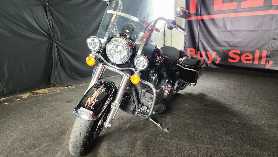 2015 HARLEY-DAVIDSON FLHP POLICE ROAD KING - F618313