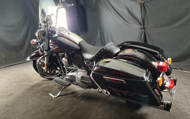 2015 HARLEY-DAVIDSON FLHP POLICE ROAD KING - F618313
