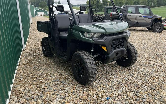 2024 Can-Am® Defender DPS HD9 Tundra Green