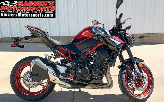 2024 Kawasaki Z900 ABS Candy Persimmon Red/Ebony